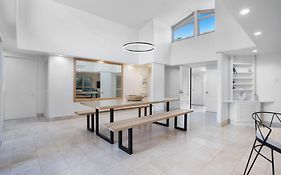 Witta Circle 24